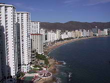 220px-Acapulco_Beach